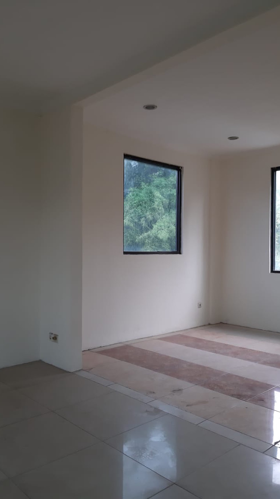 Dijual Ruko Pinggir Jl Di Cilenggang BSD Tangerang Selatan