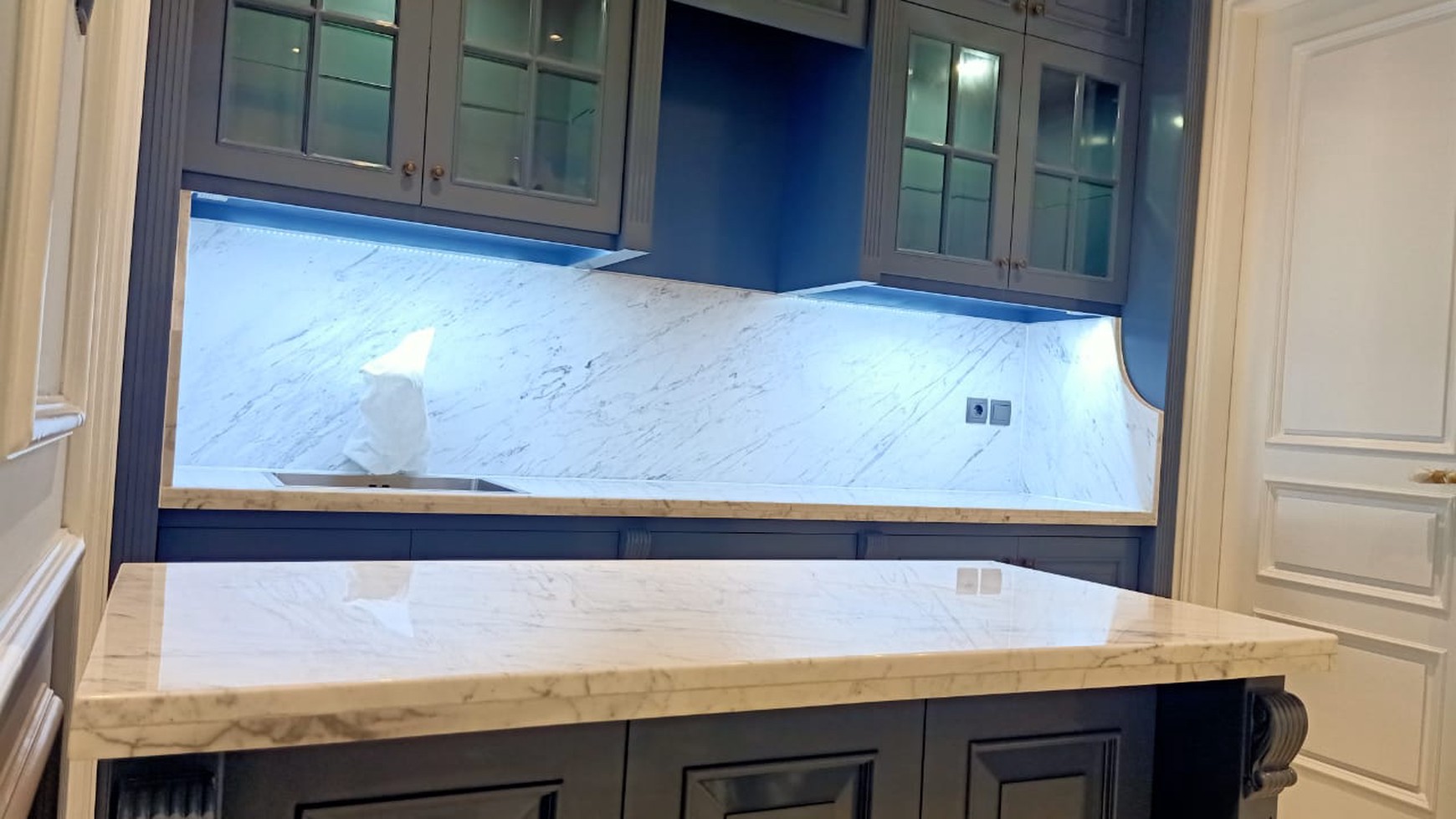 Rumah Klasik Mewah di Pondok Indah