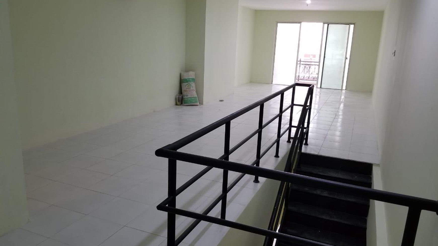Rukan 2 Lantai Dekat MOI French Walk, Luas 4x12m2