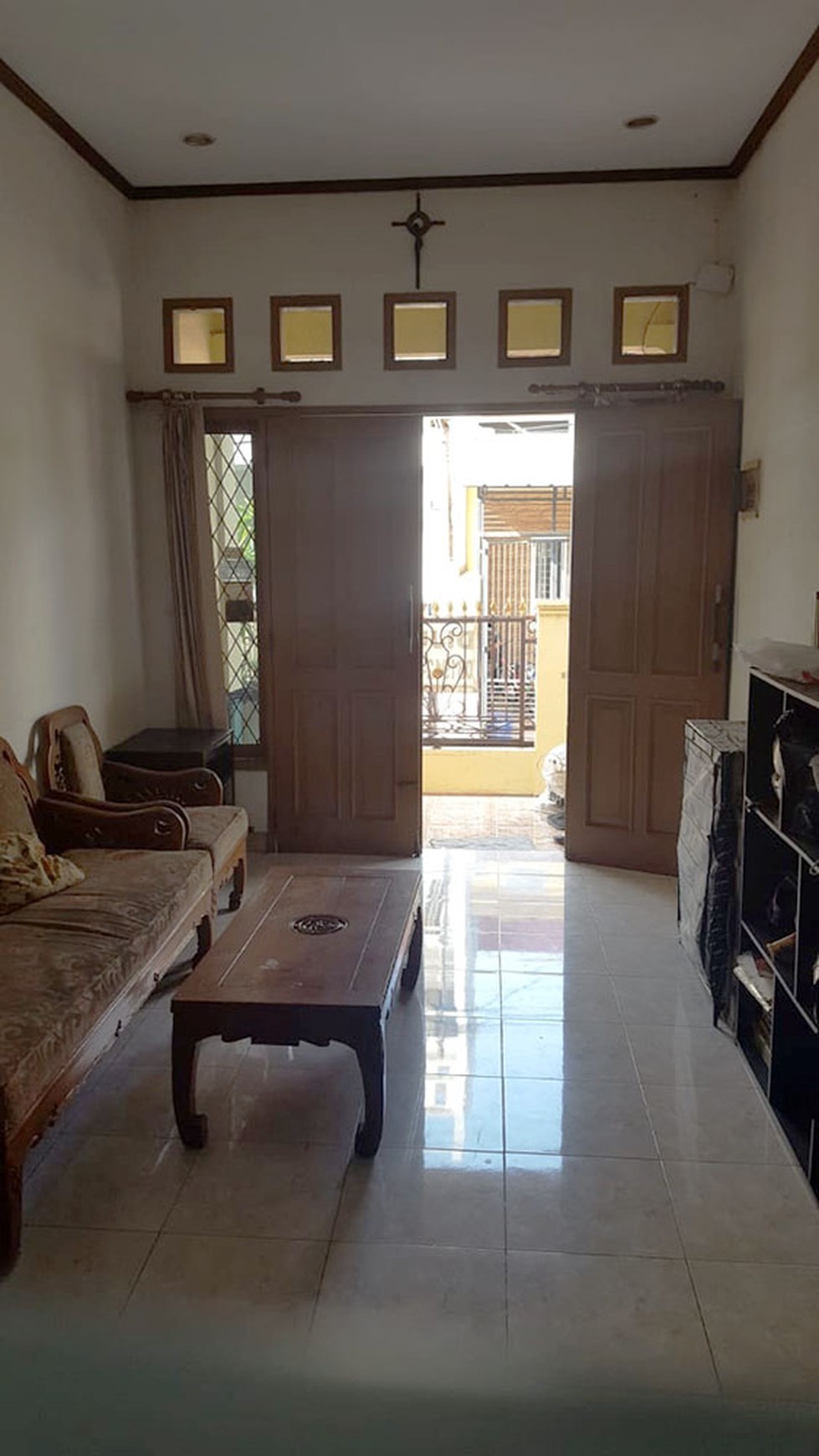 Rumah 1-1/4 Lantai Gading Mas Barat Kelapa Gading Luas 9x15m2