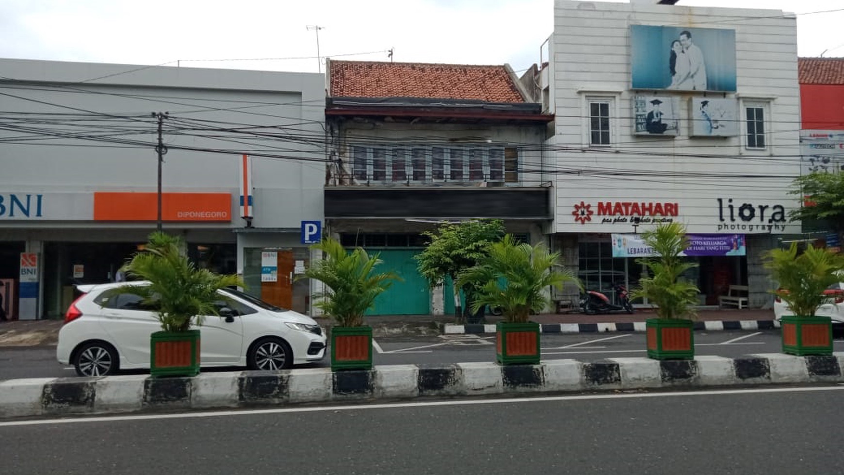 RUKO 2LANTAI, LOKASI SATRTAEGIS, DEKAT TUGU JOGJA, DAN STASIUN TUGU