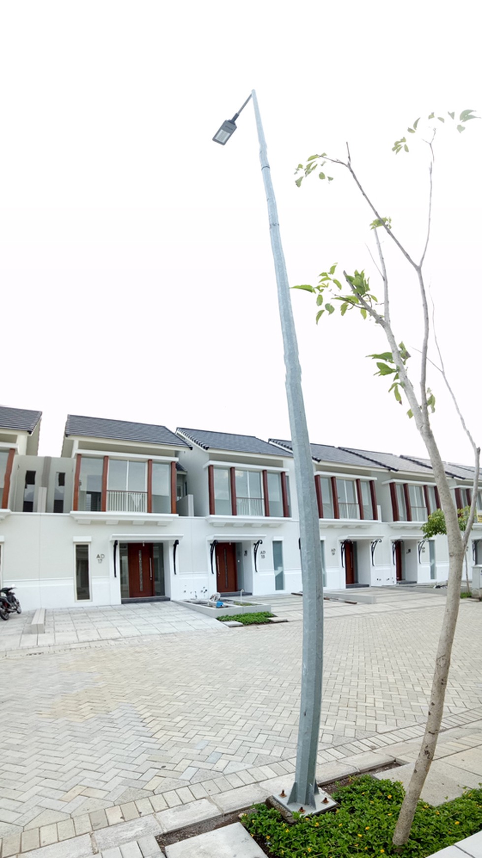 Rumah Grand Harvest Wiyung Surabaya