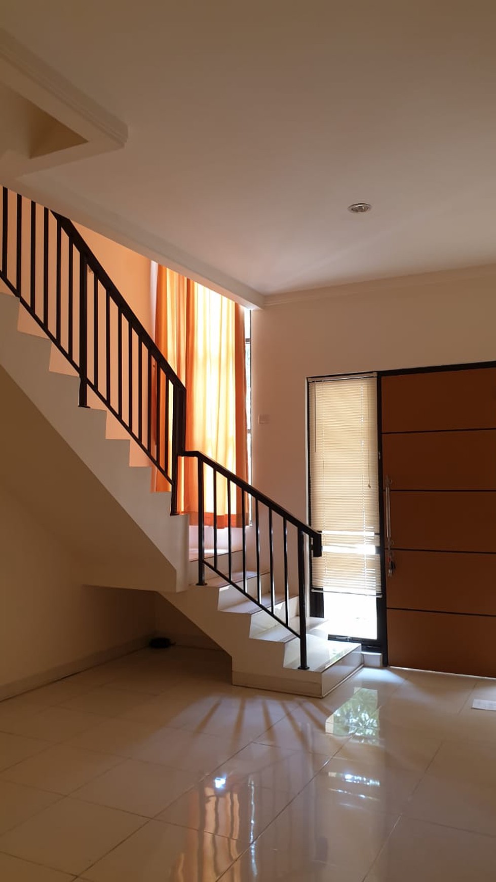 Rumah siap huni di Bintaro Jaya 9