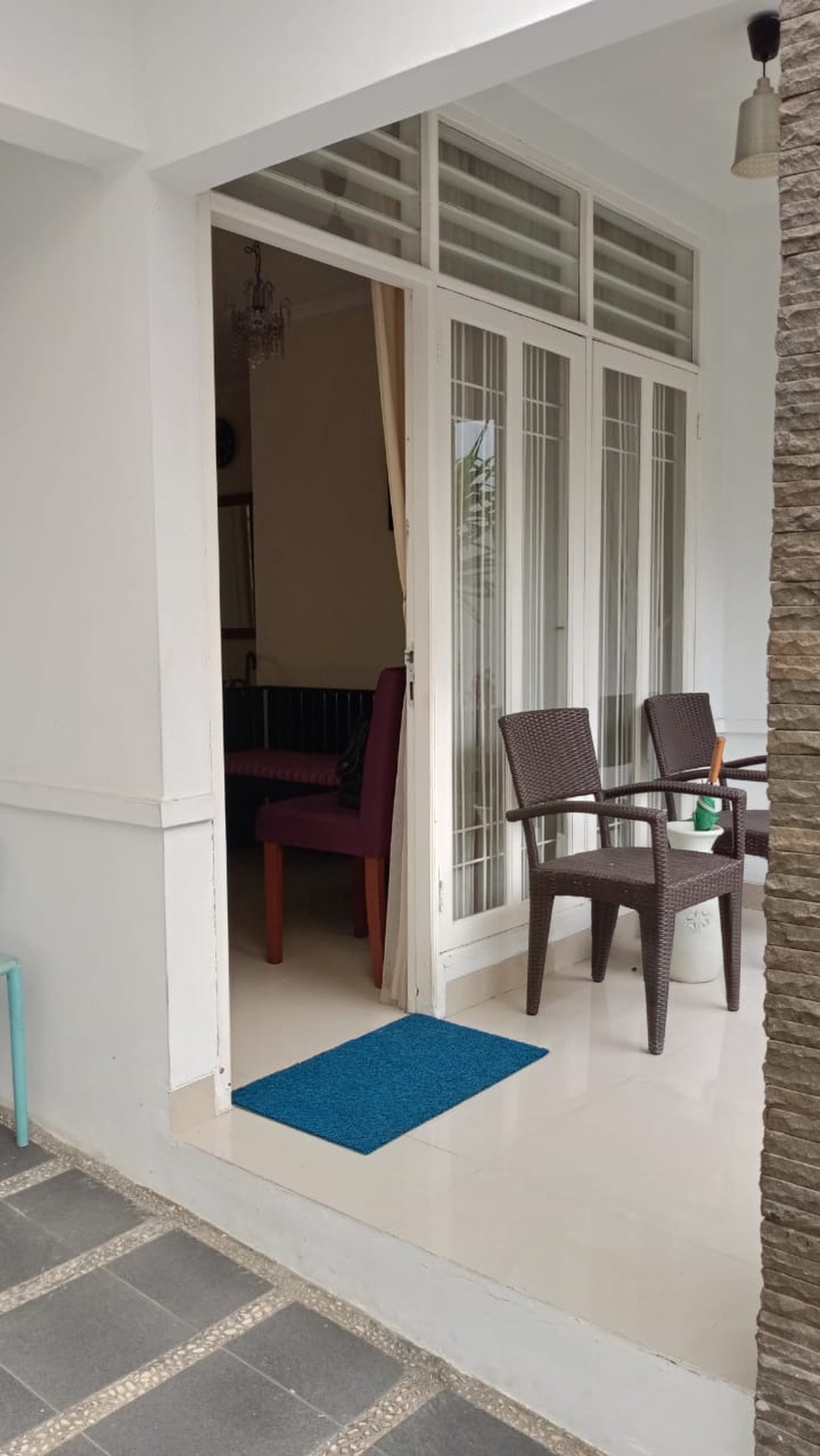 Rumah Cantik,siap huni,lokasi oke di Bintaro 9