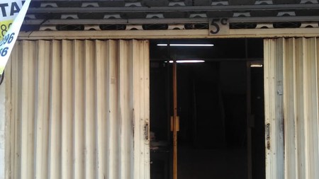 Ruko Jalan Veteran Surabaya