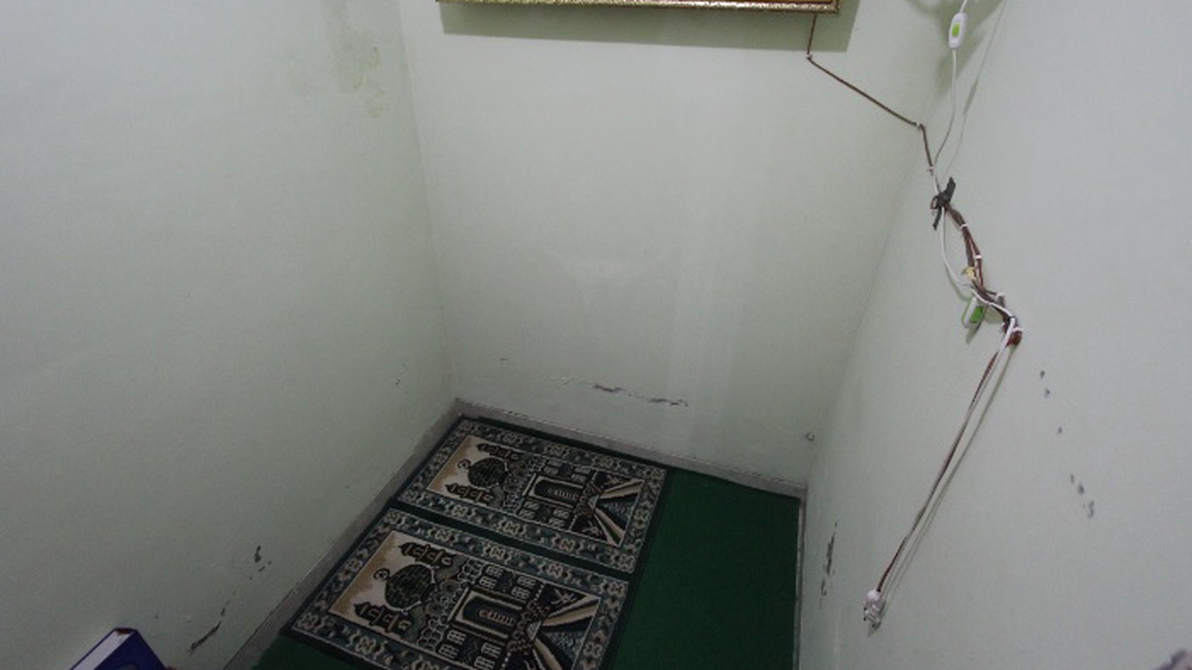 RUMAH TINGGAL DEKAT AL-AZHAR, PERUM CENDRAWASIH 2, SLEMAN