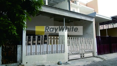 Rumah 2 lantai ngagel madya