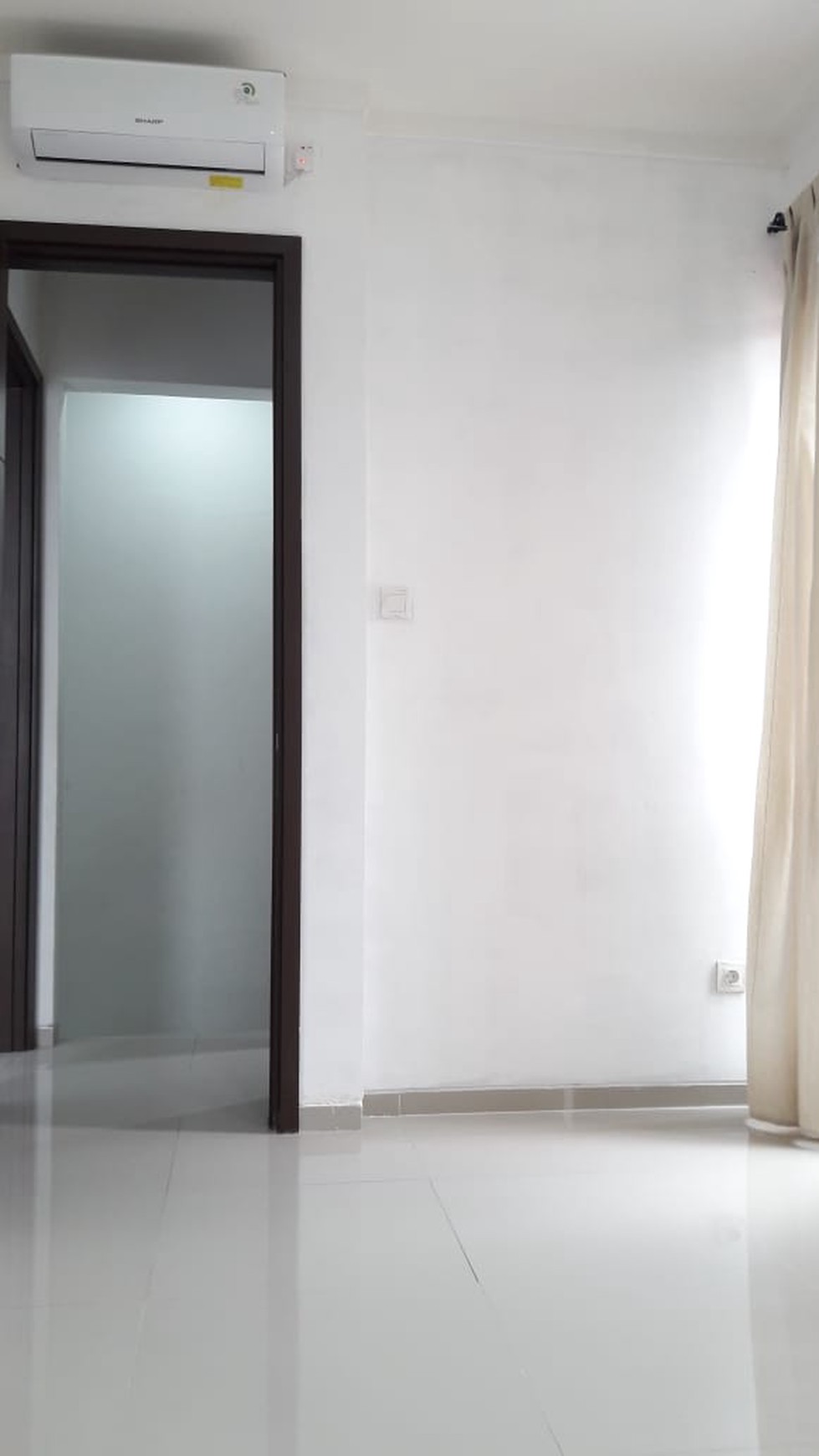 Rumah Baru dalam cluster di Graha Raya Tangsel