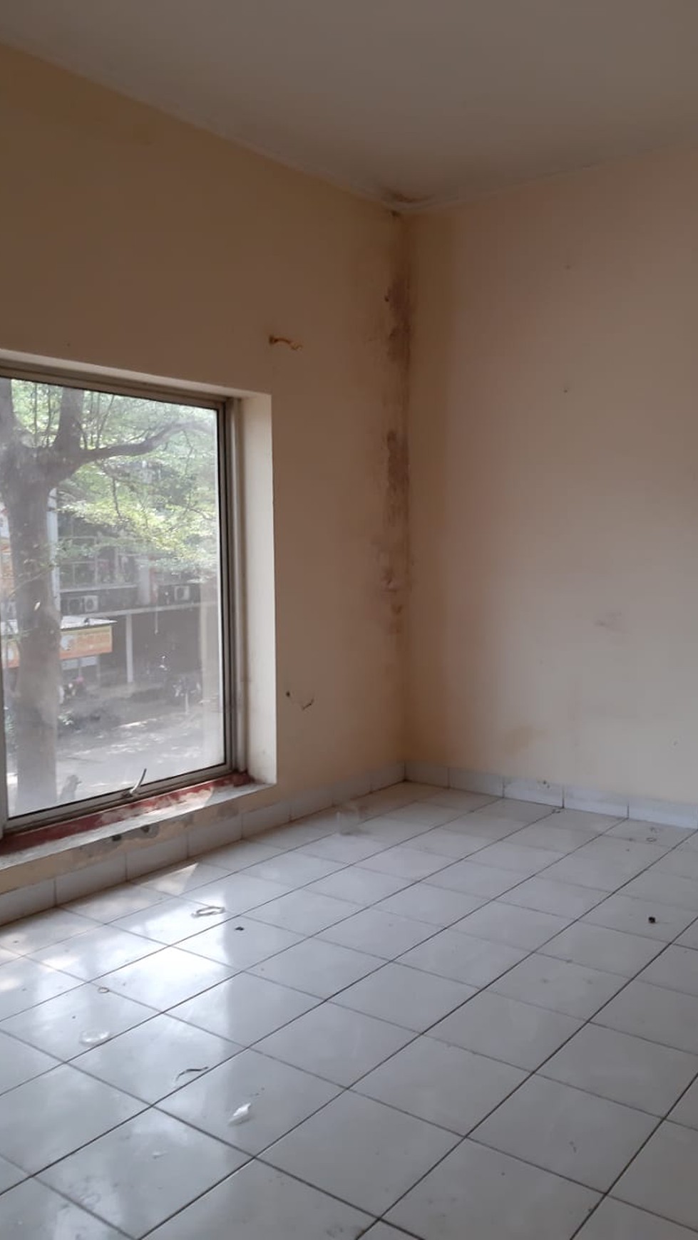 Dijual Ruko Mutiara Karawaci Lokasi Pinggir Jalan