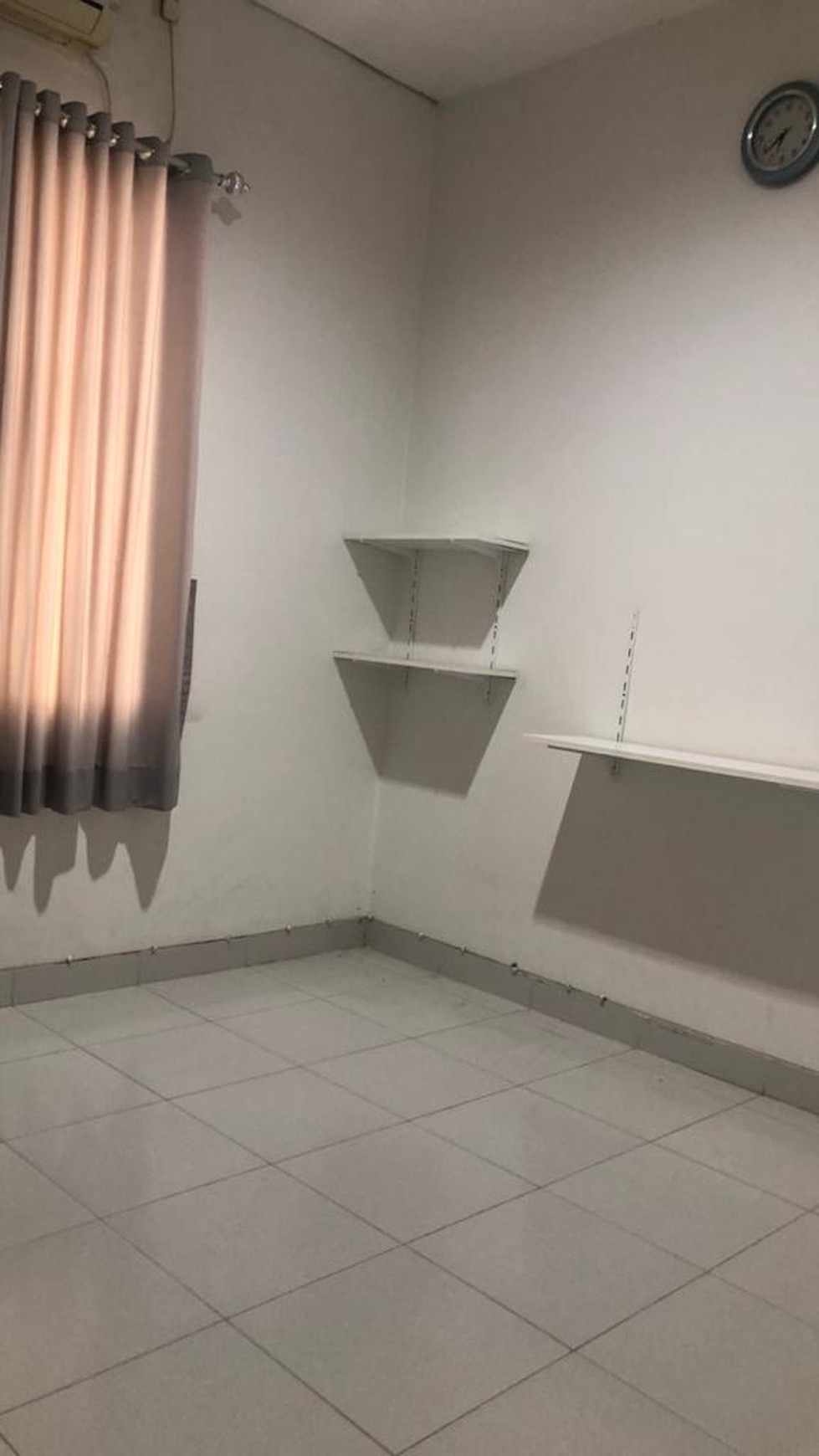 Rumah Siap Huni, Split Level, dan Hunian Nyaman @Graha Hijau Riviera, Ciputat