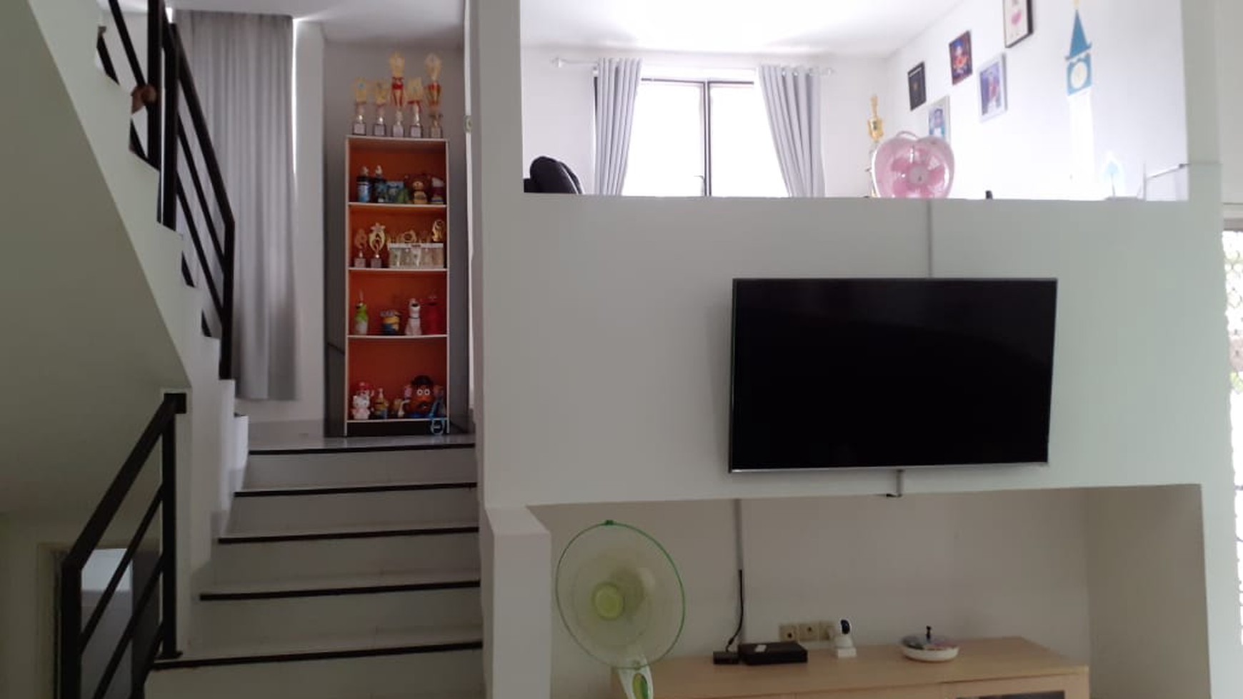Rumah Siap Huni, Split Level, dan Hunian Nyaman @Graha Hijau Riviera, Ciputat