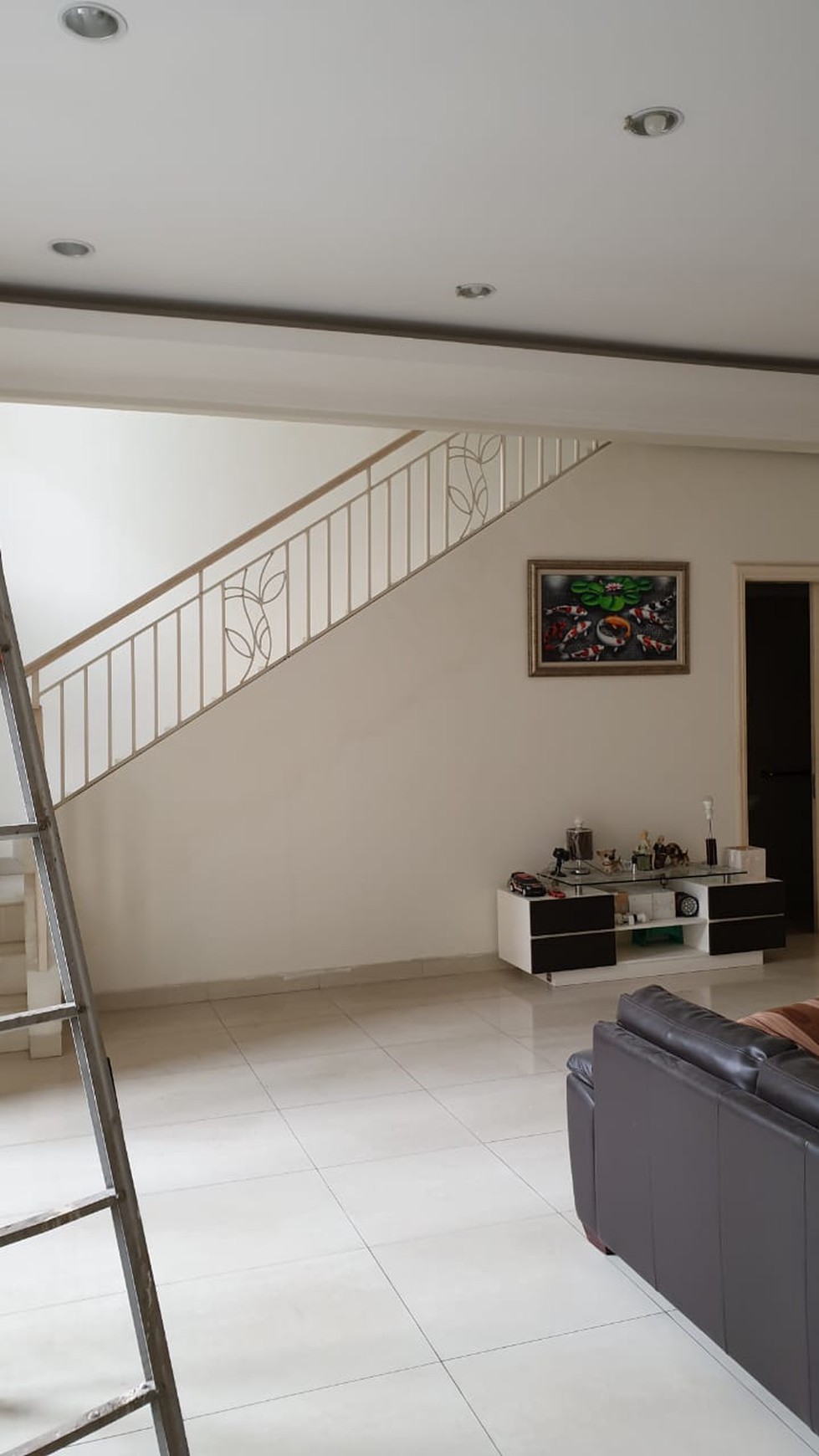 Rumah di The Springs, cluster  Scarlet Gading Serpong dengan kondisi Full furnished dengan harga sewa bagus