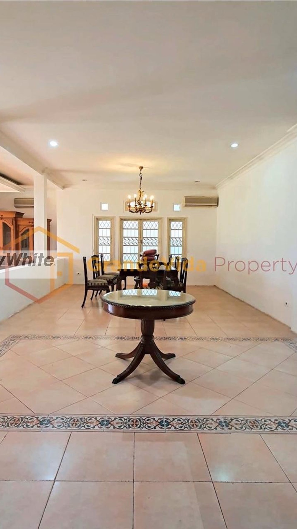 Rumah bagus siap huni lokasi prime di Menteng, Jakarta Pusat