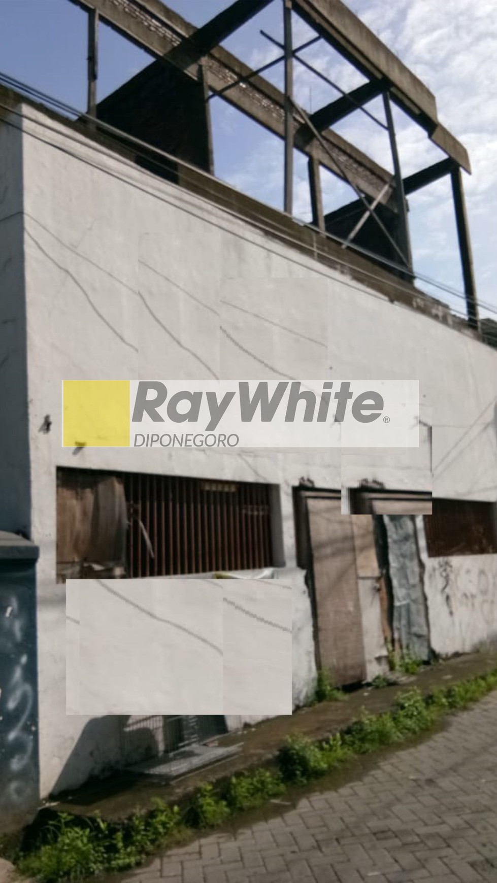 Rumah ploso timur SHM 2 lantai