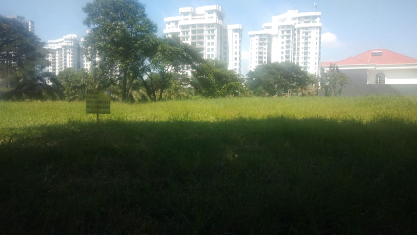 Tanah di Graha Family Surabaya