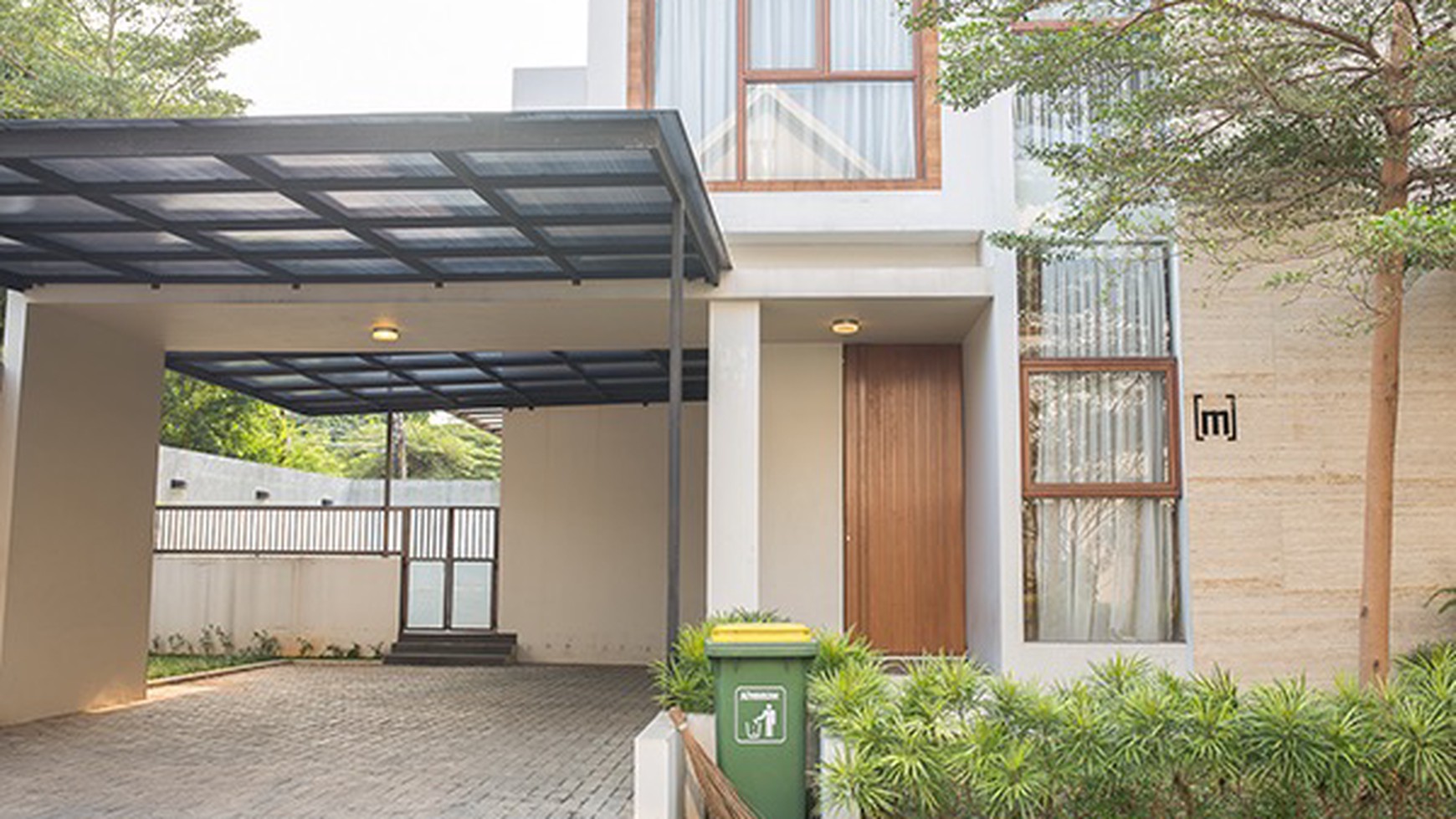 Disewakan rumah bagus dalam cluster di cilandak, jaksel