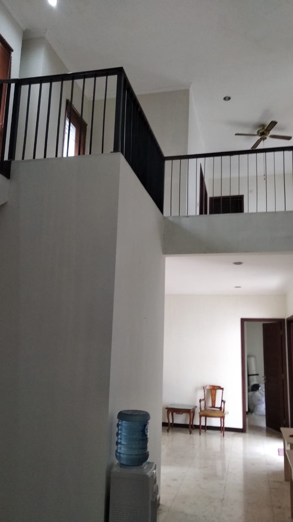 Rumah Dijual / Di Sewa, Jl. Bambu Kuning, Kby Baru