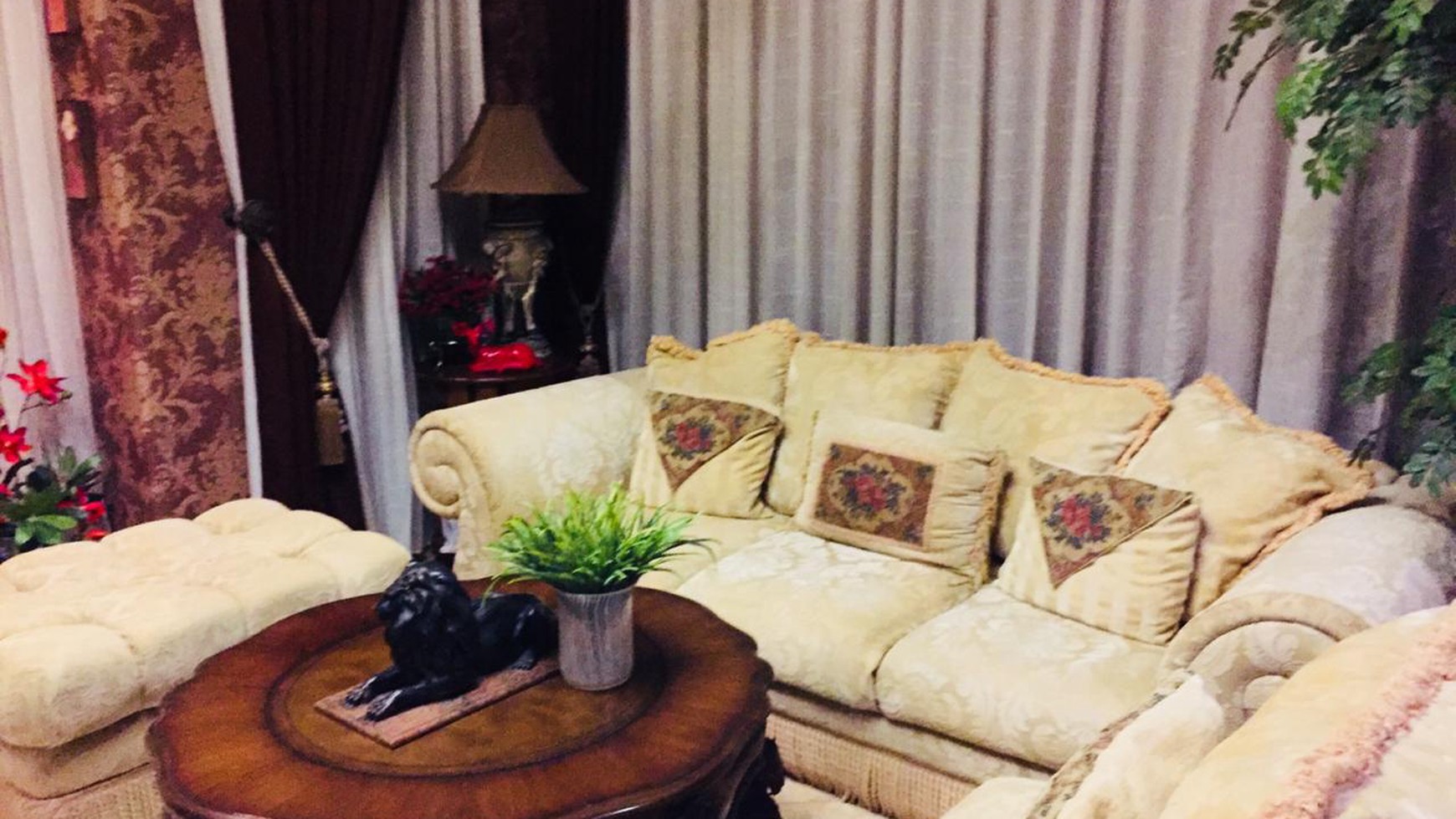 Disewakan rumah di telaga biru cluster Mediteranian - Lippo Karawaci Tangerang