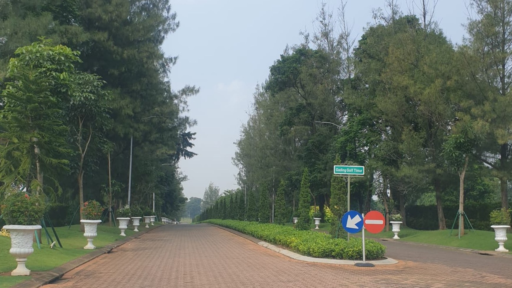 Dijual Kavling seluas 700 m di Paramount Hill Golf dengan harga jual menarik