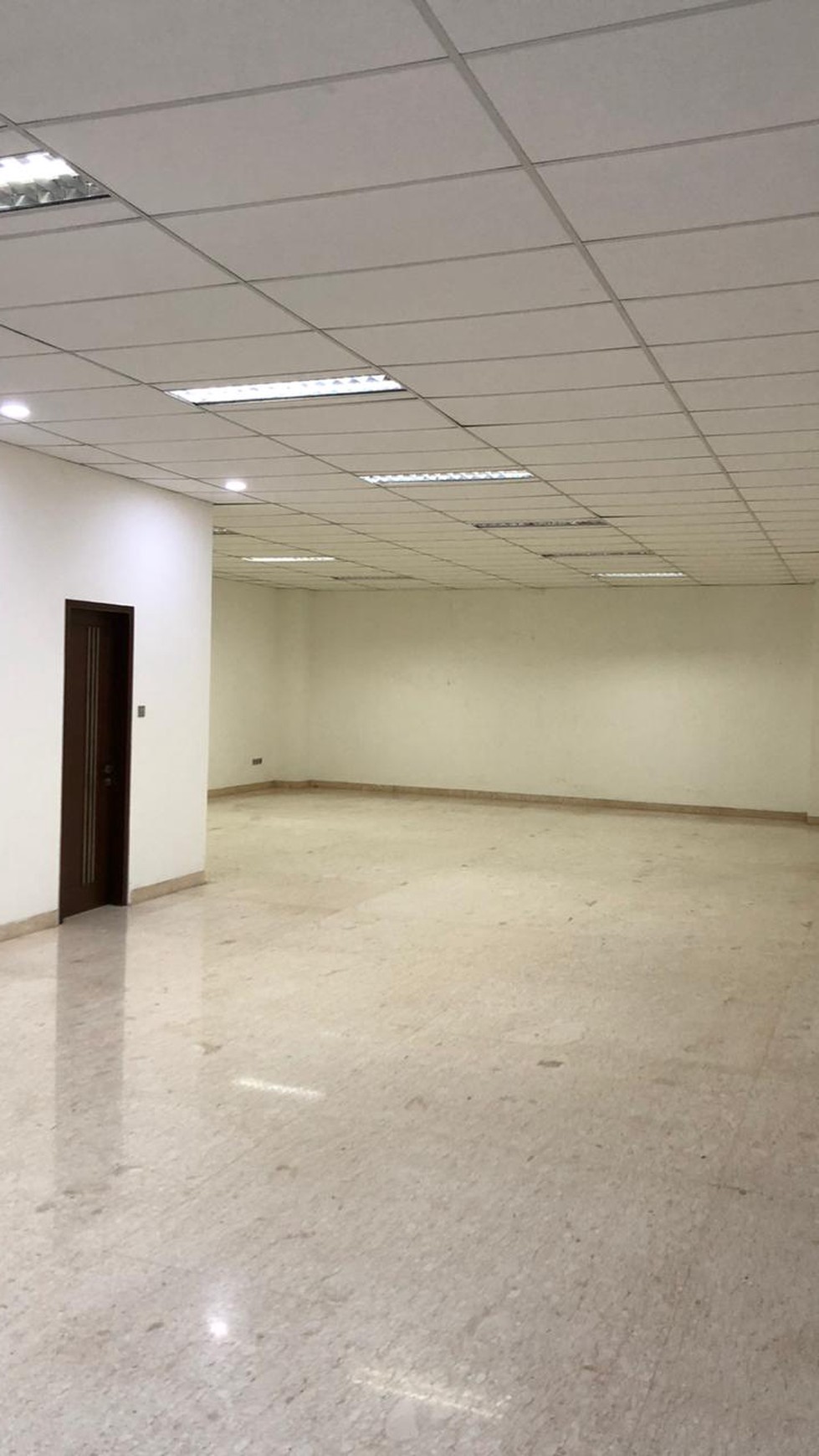 Dijual gedung baru di ampera, kemang jaksel