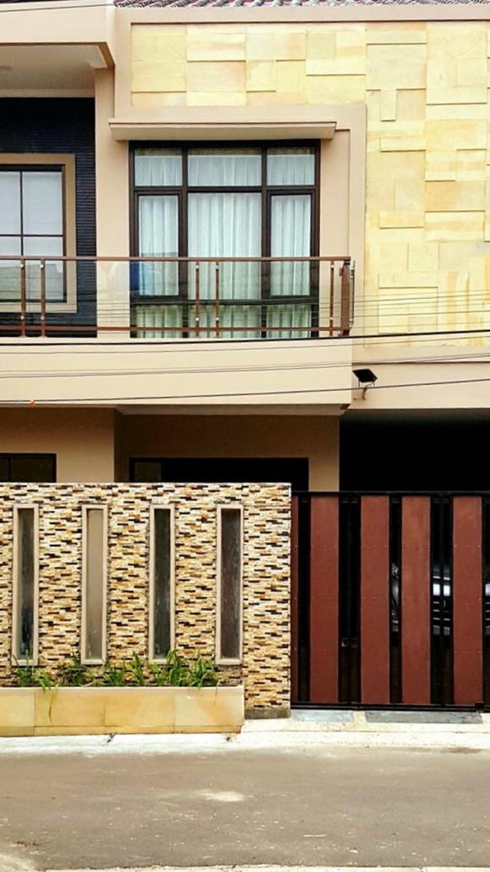 Jual Rumah Bagus Rempoa Veteran Jakarta Selatan