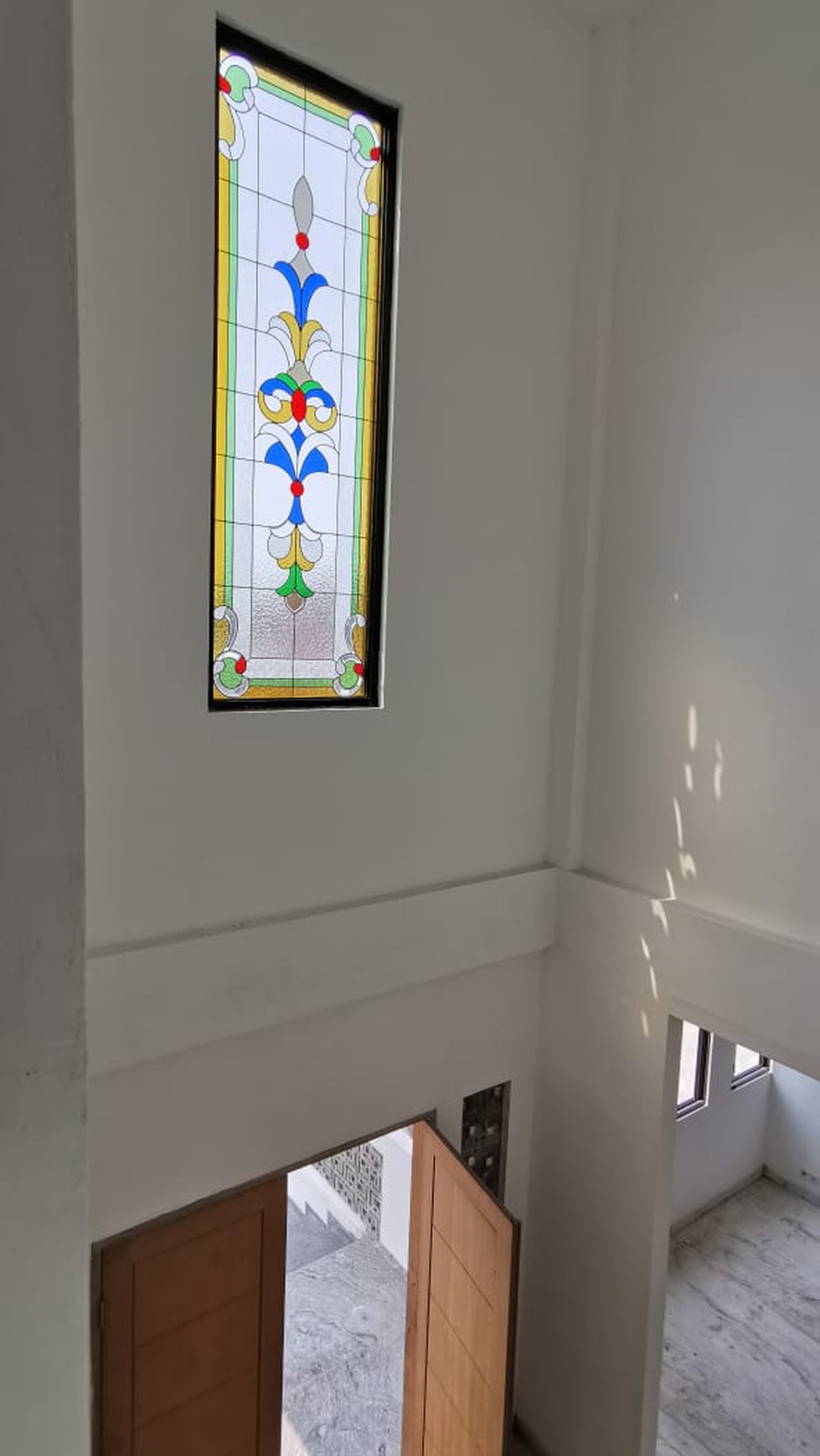 Rumah Dengan Lay Out dan Exterior Elegan, dan Strategis @Perum Kavling DPRD DKI, Cibubur