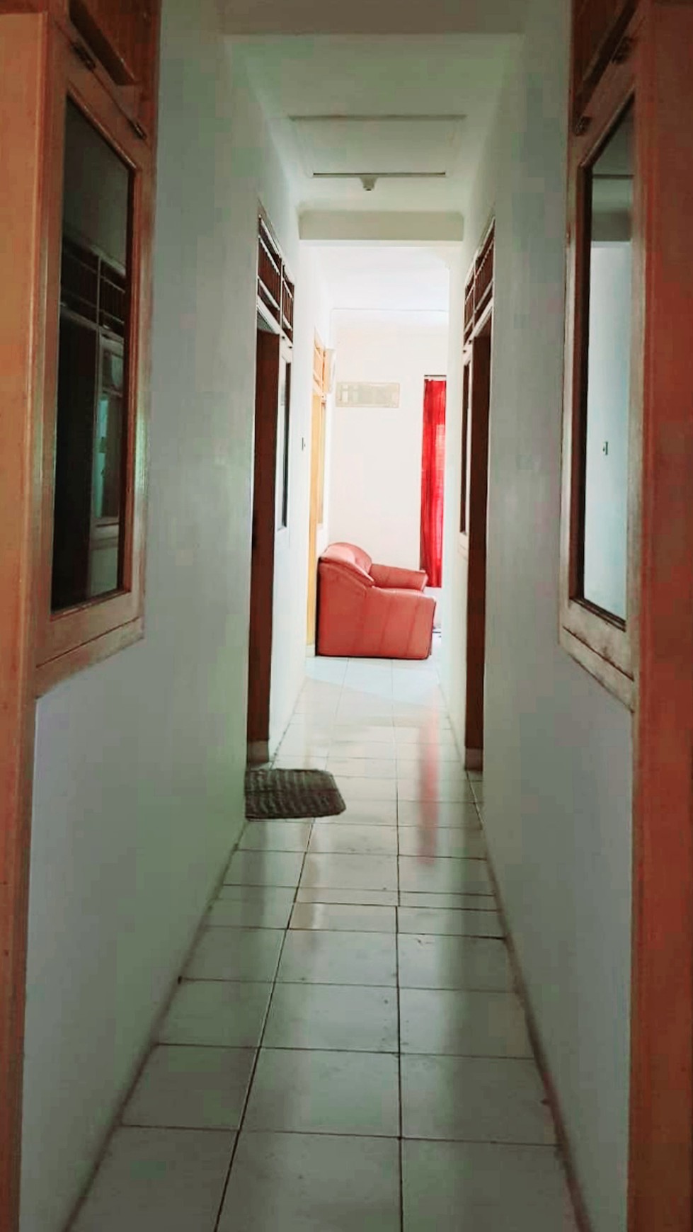 Jual Cepat!!! Rumah Lama Hitung Tanah di Jakarta Pusat Luas 187m Turun Harga 3,8M jadi 2,5M, MURAH!!!