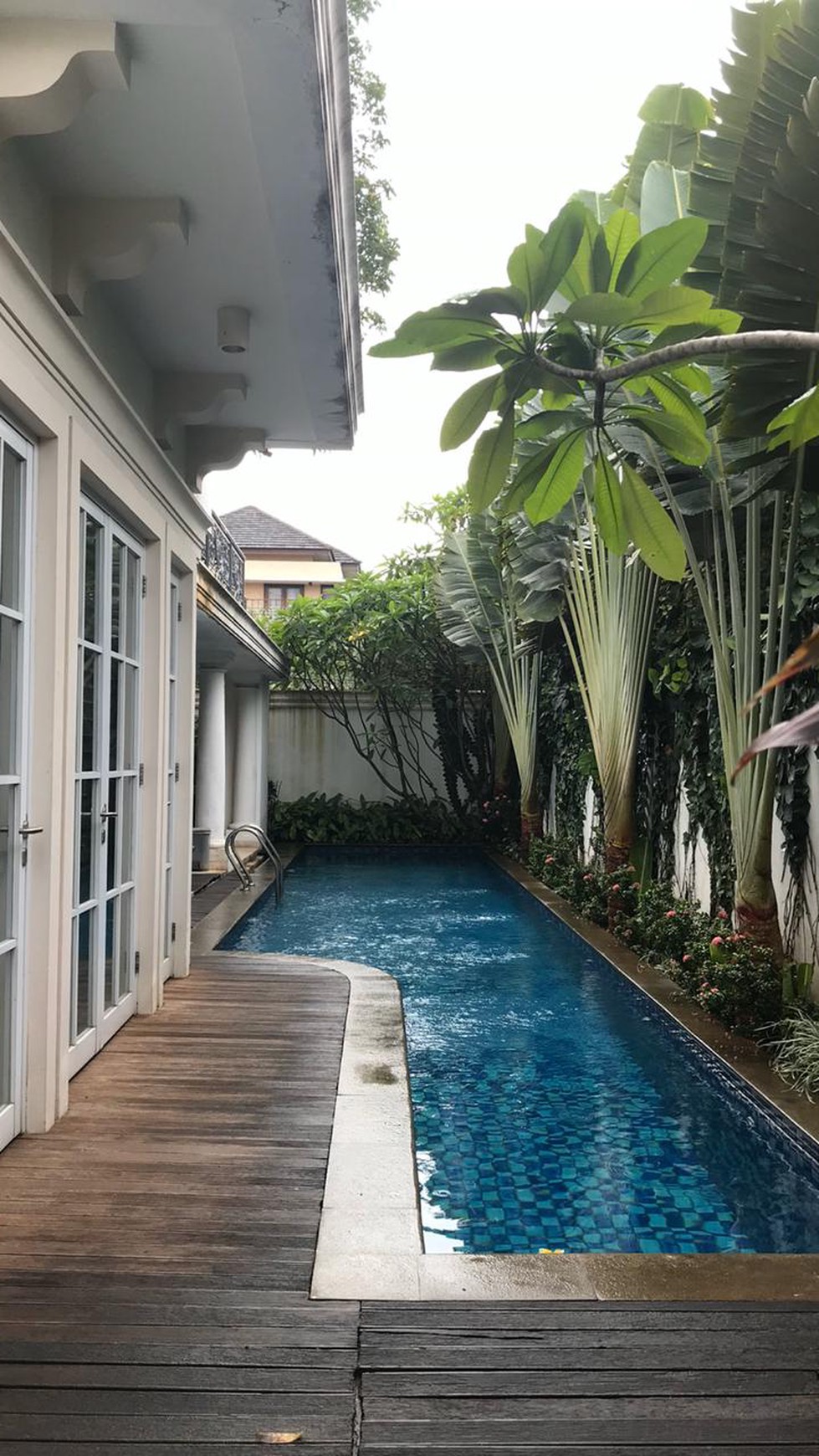Dijual Rumah Modern Classic Daerah Cipete Siap Huni