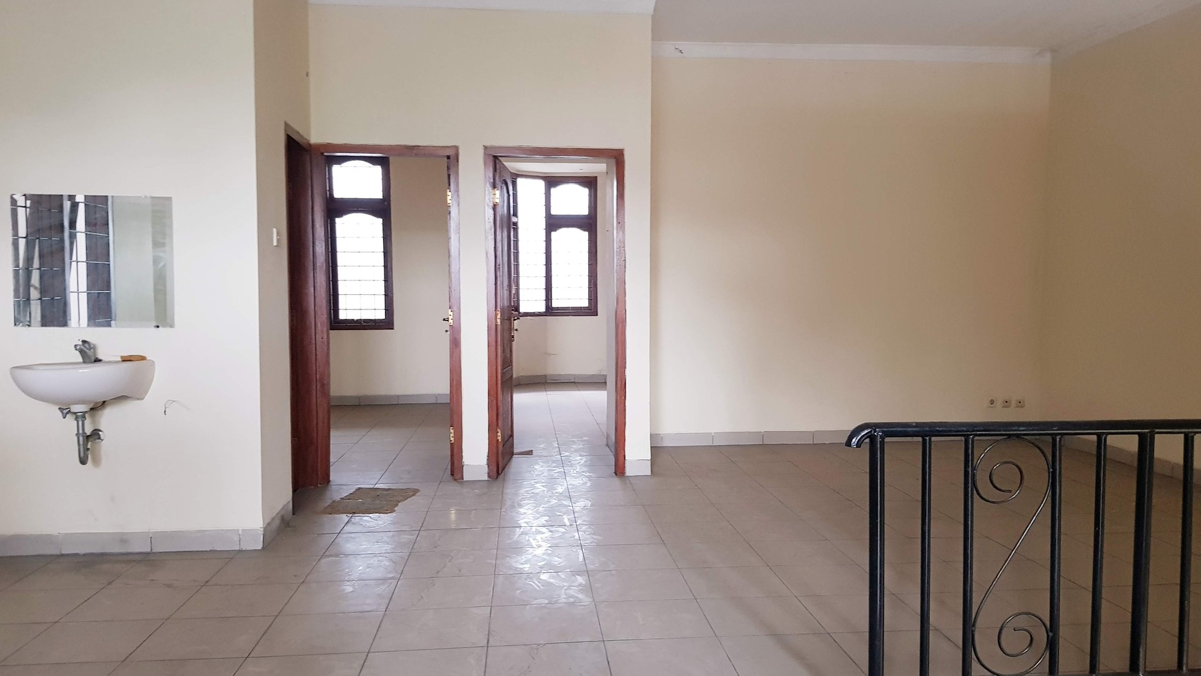 Rumah sawa salam kompleks Area Cilandak