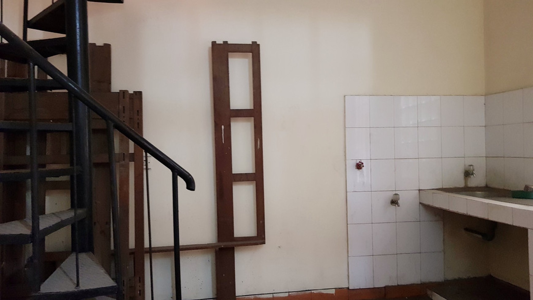 Rumah sawa salam kompleks Area Cilandak