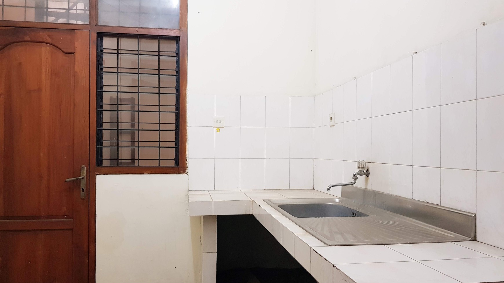 Rumah sawa salam kompleks Area Cilandak