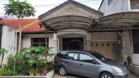 Rumah 2 lantai di Taman Sakura Soekarno Hatta