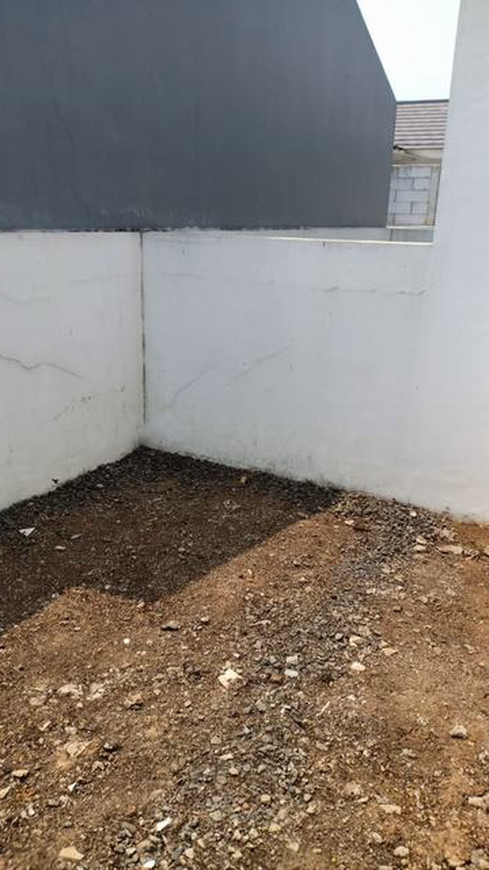 Dijual rumah strategis, murah dibawah harga market, kondisi rapih, siap huni