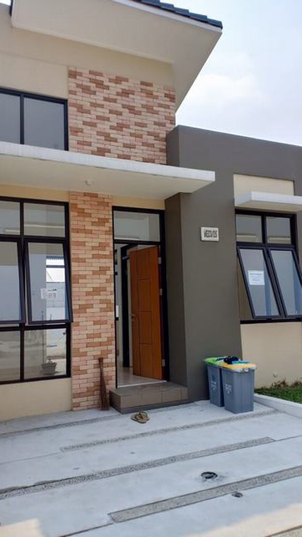 Dijual rumah strategis, murah dibawah harga market, kondisi rapih, siap huni