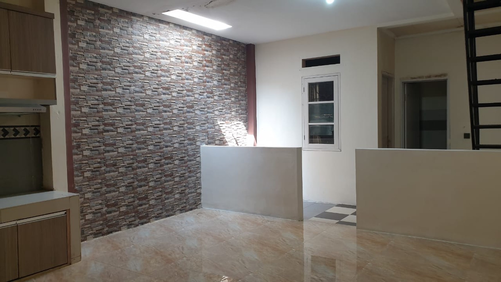 Rumah Siap Huni, Nyaman, dan Hunian Asri @De Latinos Cluster Mexicano, BSD