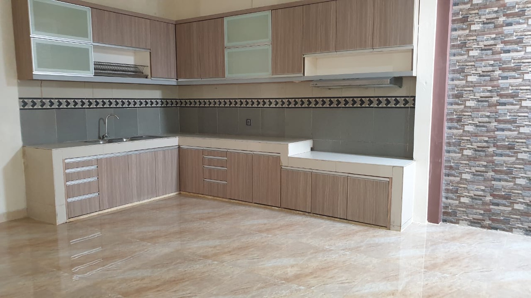 Rumah Siap Huni, Nyaman, dan Hunian Asri @De Latinos Cluster Mexicano, BSD