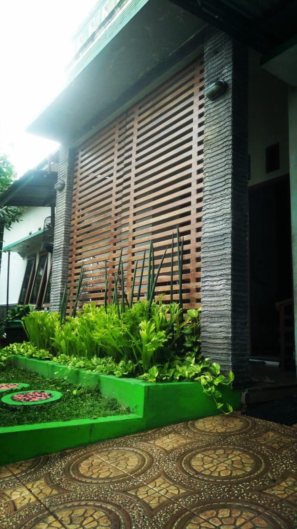 RUMAH CANTIK DI DAERAH MEIJING, AMBARKETAWANG