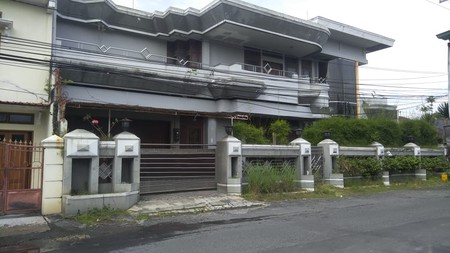 RUMAH MEWAH LOKASI STRATEGIS DI DEKAT KAMPUS UGM
