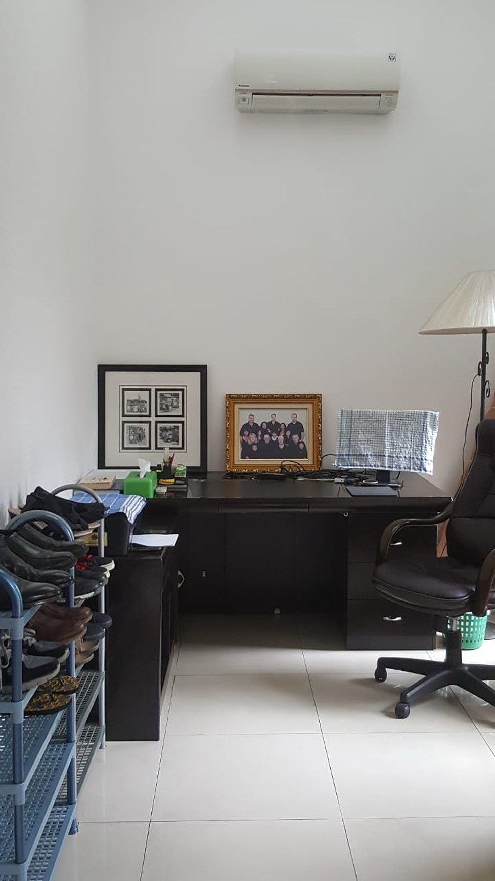 Rumah Cantik, siap huni, dilingkungan  tenang dalam Cluster excusive  Bintaro Jaya  Sektor 9