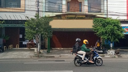 RUKO SIAP HUNI, LOKASI STRATEGIS DI JL BRIGJEND KATAMSO, YOGYAKARTA
