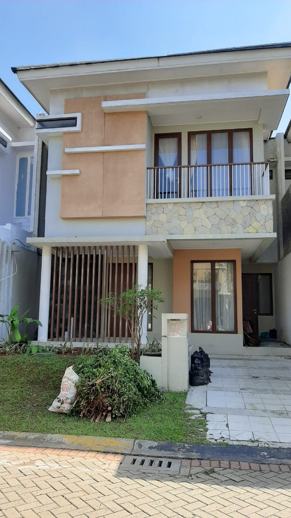 Rumah Bagus Di Discovery Fiore, Bintaro Jaya