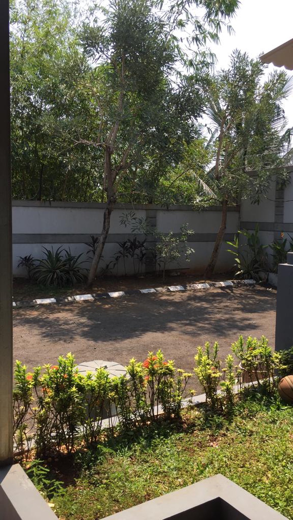 Rumah Minimalis, Siap Huni, One Gate System @Trevista Bintaro, Ciputat