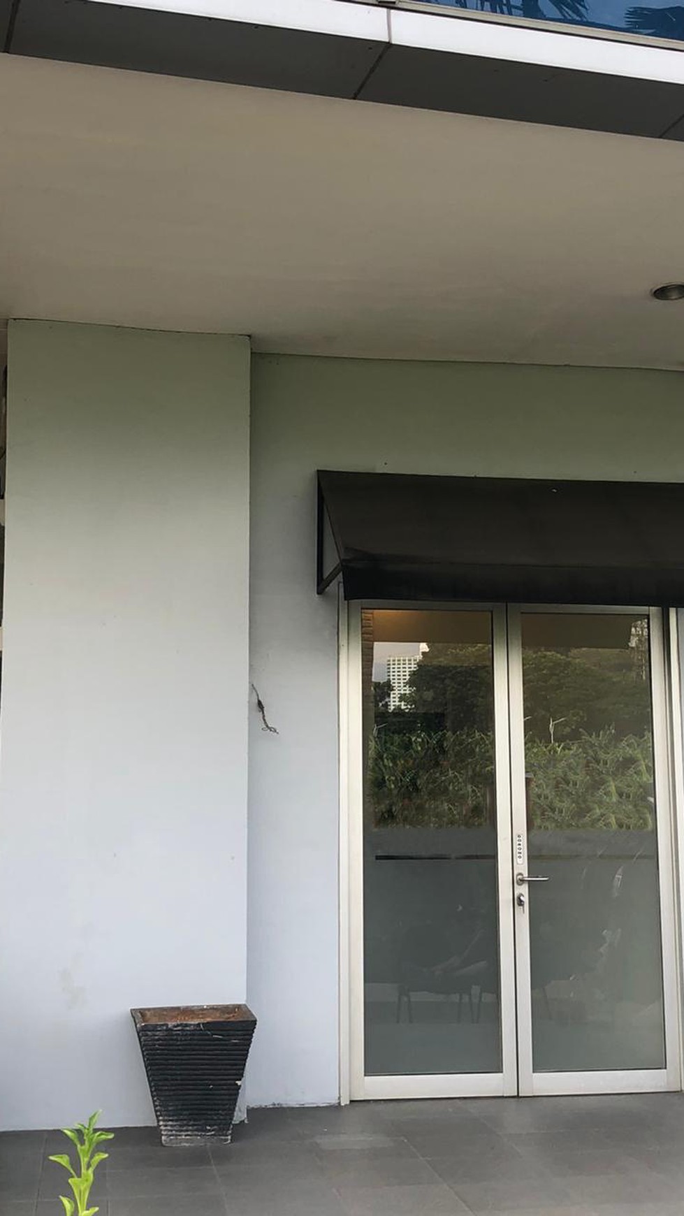 Gedung siap huni di Palmerah