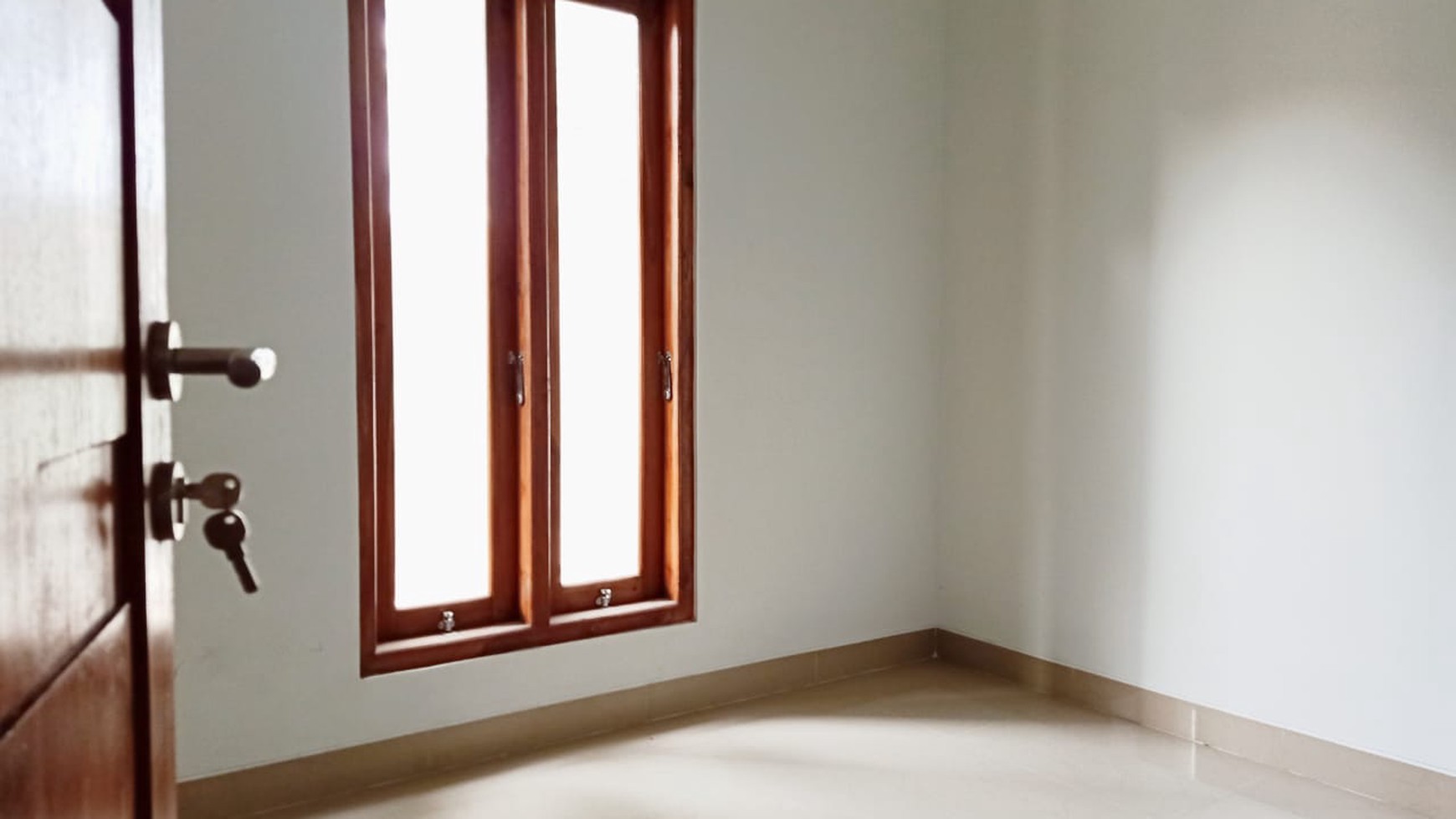 RUMAH MINIMALIS, SIAP HUNI, DI PURWOMARTANI, KALASAN