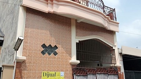 Rumah 2 lantai SHM jalan candi lontar