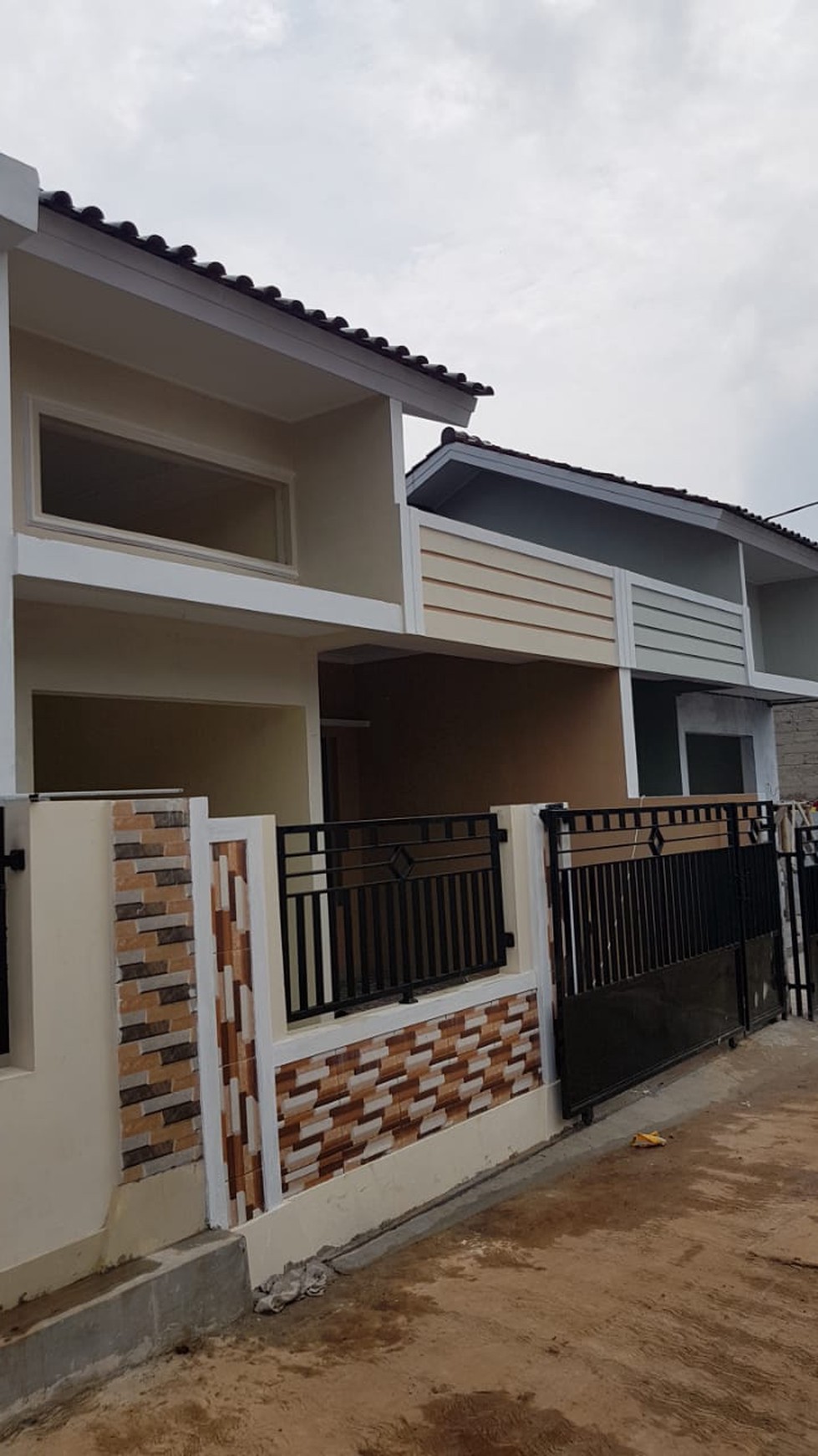 Dijual Rumah Brand New Siap Huni Daerah Meruyung