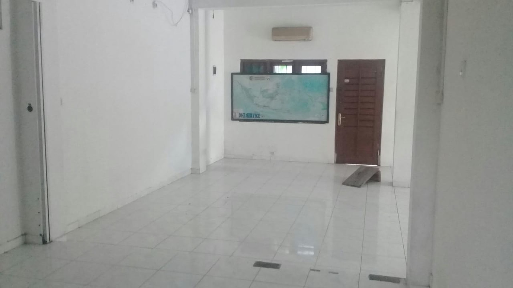 RUKO 3 LANTAI DI JL MATARAM, DEKAT MALIOBORRO, YOGYAKARTA