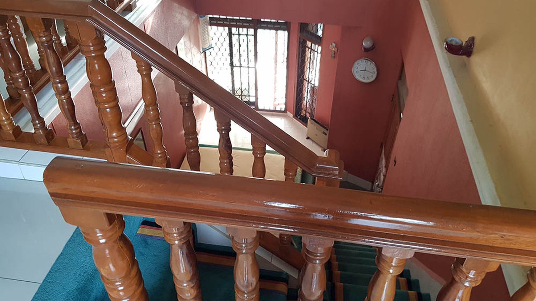 Rumah Gading Griya Lestari, 2 Lantai, Luas 360m2