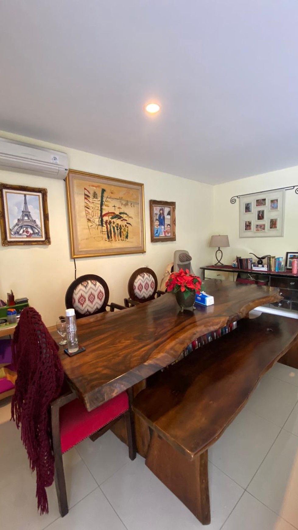 Rumah Asri di Veteran Deplu Town House