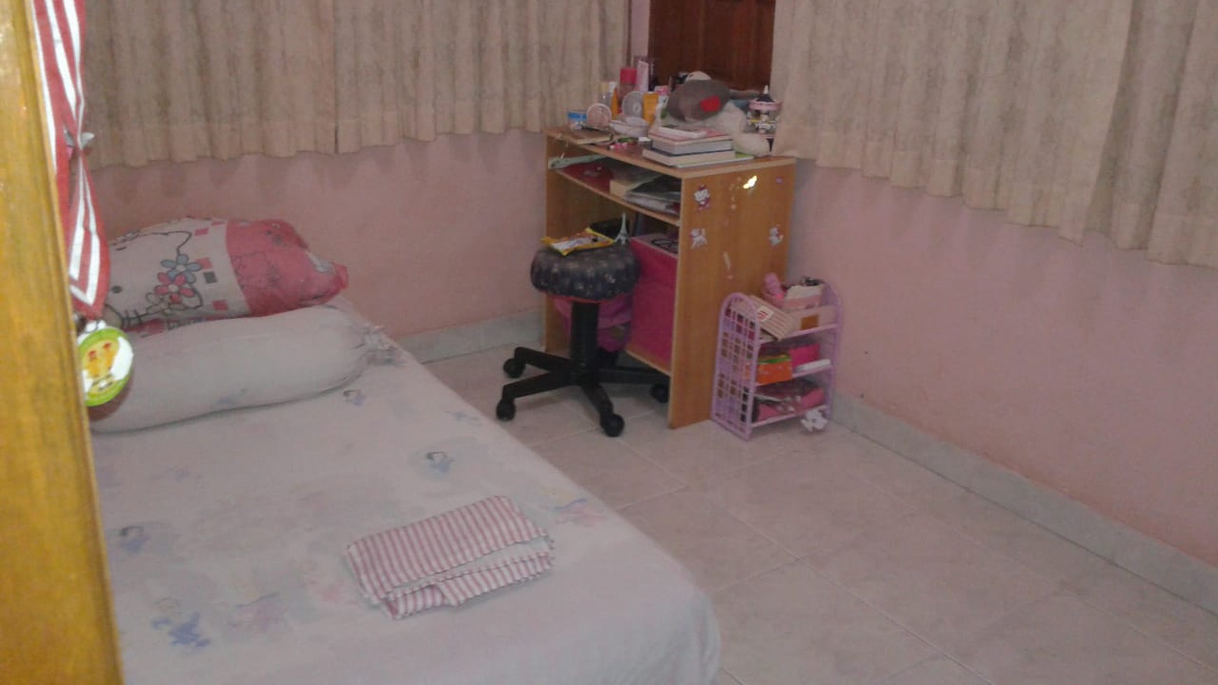 Rumah dijual di Cirendeu, Ciputat